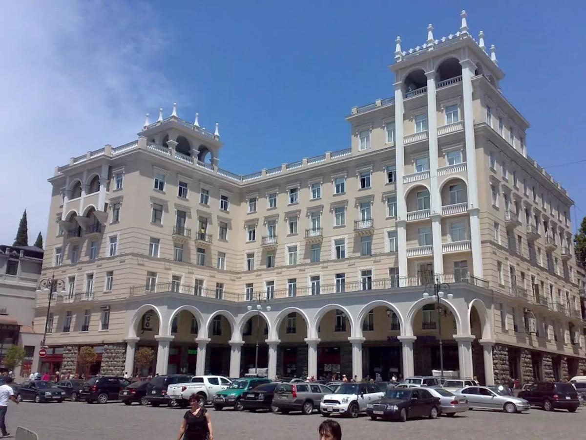 Cute&Tiny -5 Minutes Walk From Marjanishvili Metro Tbilisi Bagian luar foto